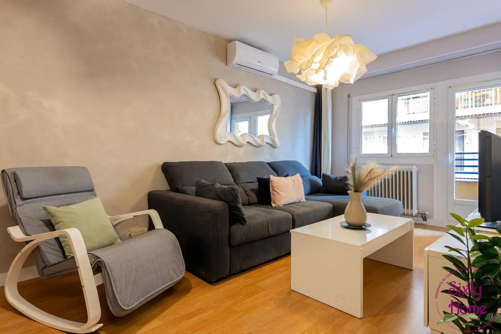 Sala de estar de Piso en venta en Jaca con Aire acondicionado, Calefacción y Parquet