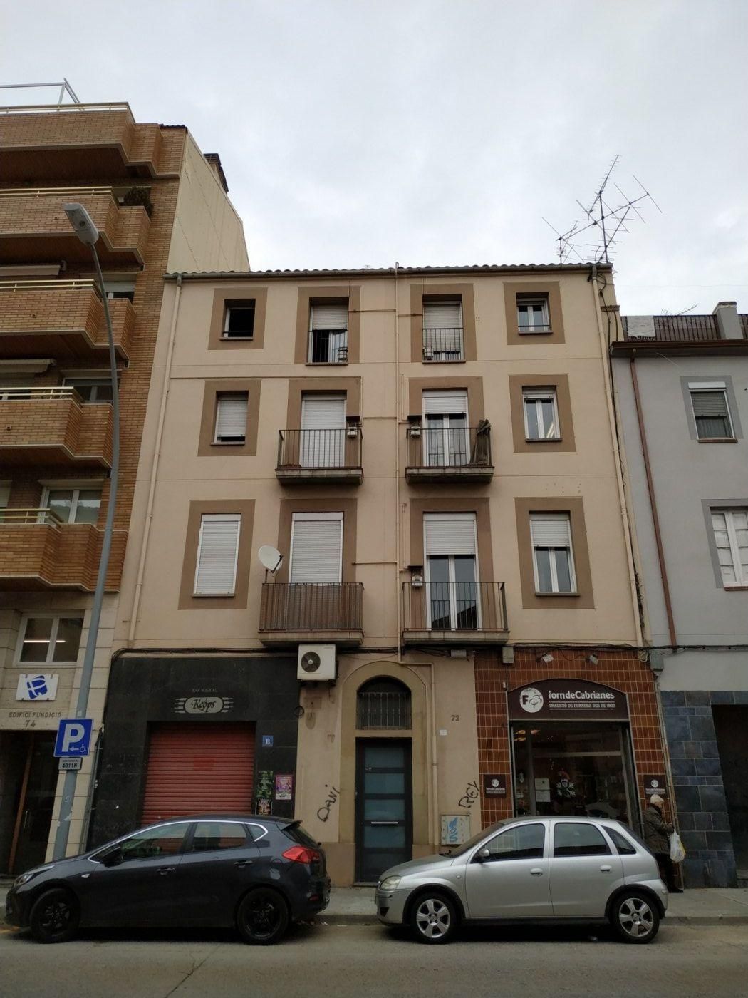 Exterior view of Building for sale in Manresa