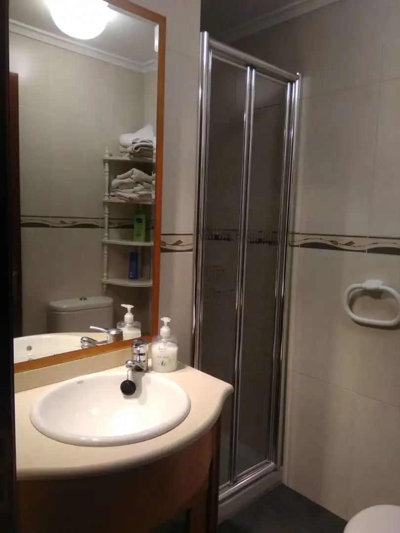 Wohnung zur Miete in Calle Uría, 40, Salesas - Foncalada - Campoamor