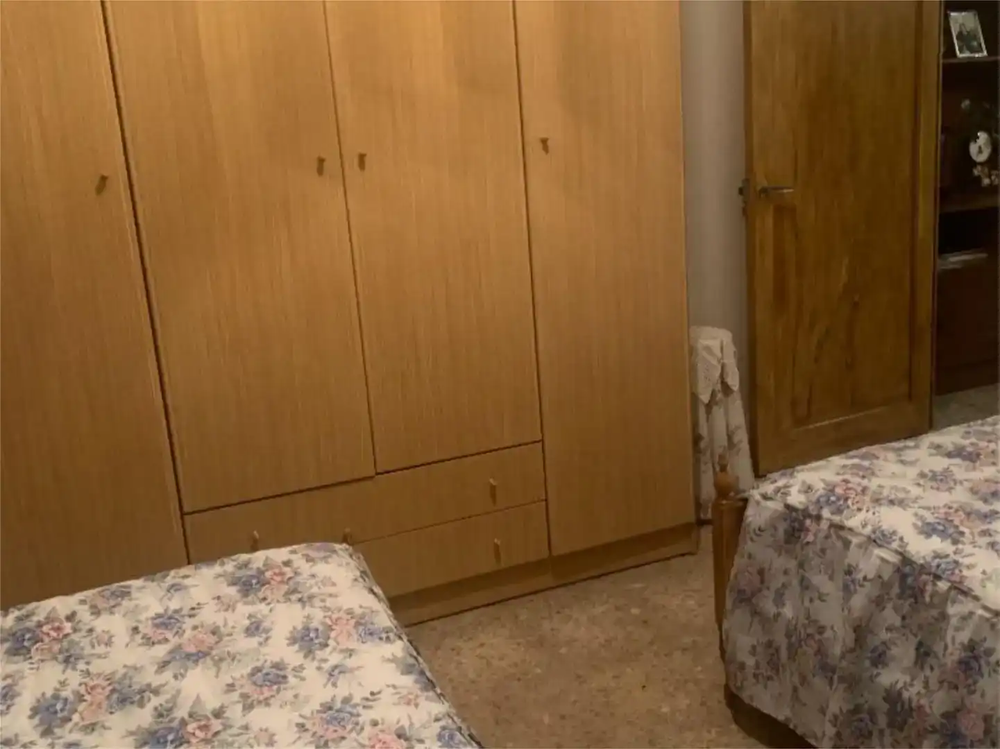 Habitación de Casa adosada en venta en Monreal del Llano con Amueblado