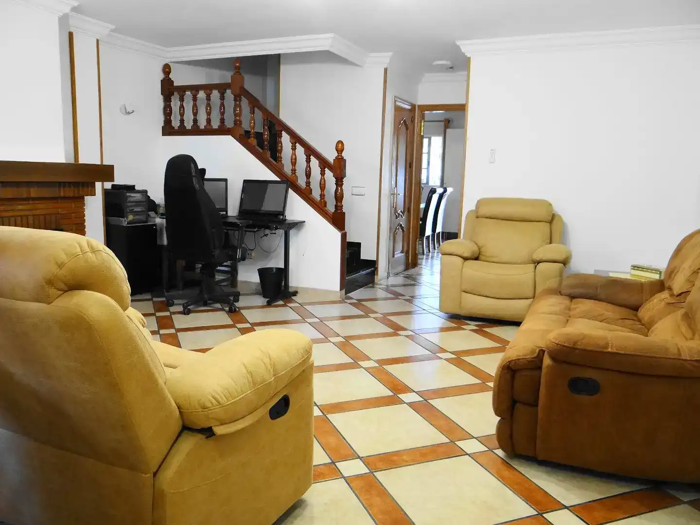 Sala d'estar de Casa adosada en venda en Platero - El Limón