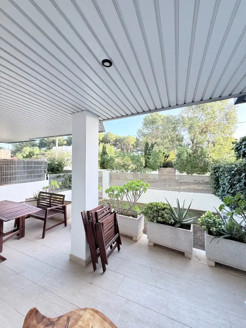 Terraza de Apartamento en venta en Santa Eulària des Riu con Aire acondicionado, Calefacción y Jardín privado
