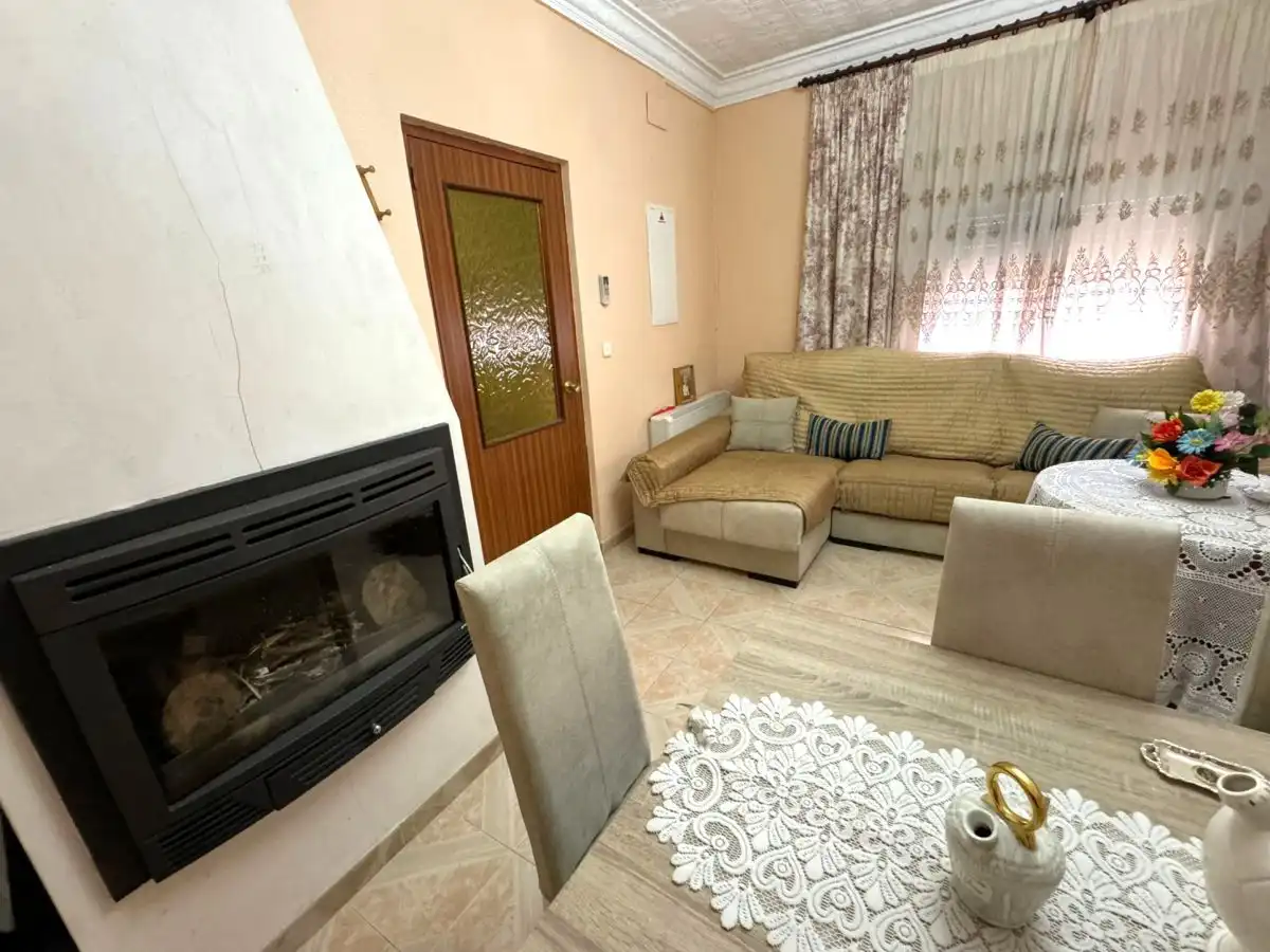 House with pool for sale in Valdepeñas, imagen 3