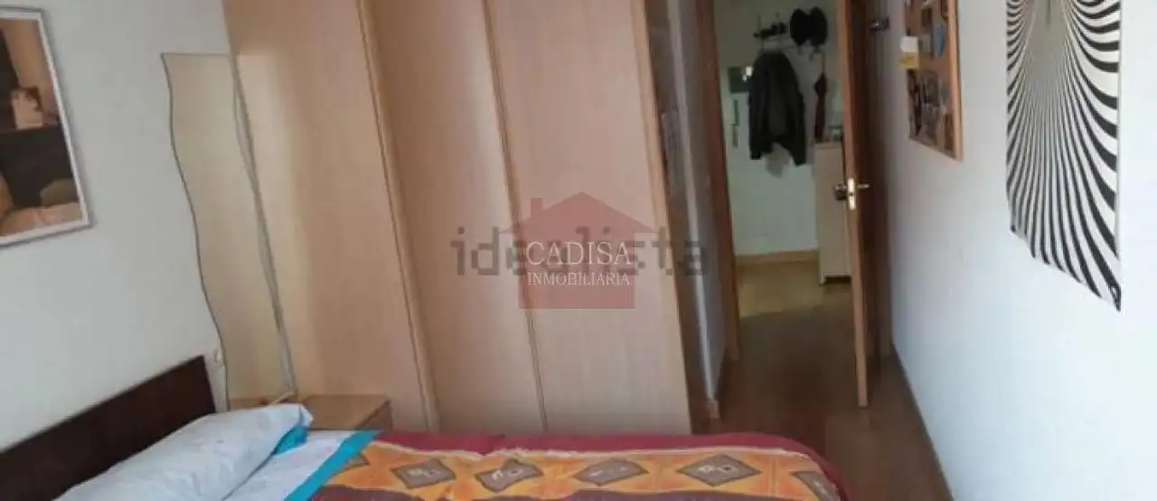 Habitación de Apartamento en venta en Salamanca con Calefacción, Amueblado y Balcón