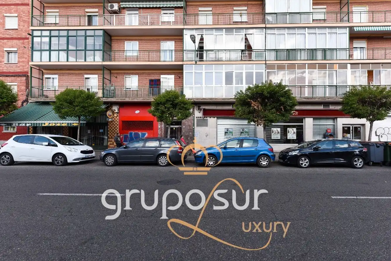 Local comercial de lloguer a Calle Embajadores, imagen 7