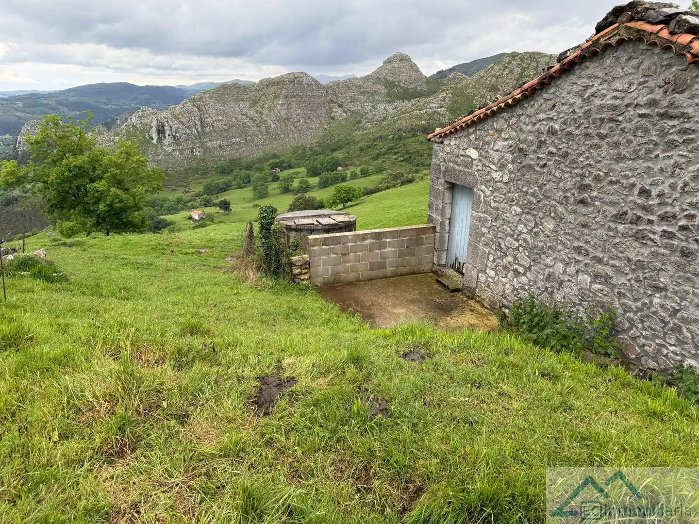 Casa en venda a Rucandio, imagen 2