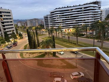 Pis amb balcó en venda a Norte