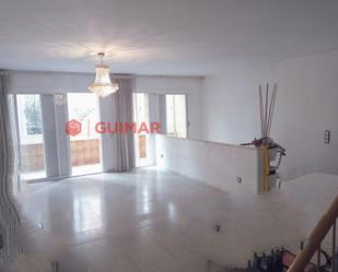 Living room of Flat for sale in Cornellà de Llobregat  with Heating and Terrace