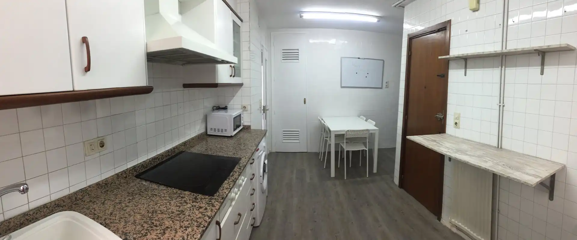 Kitchen of Flat for share in Valencia  with Heating, Washing machine and Internet