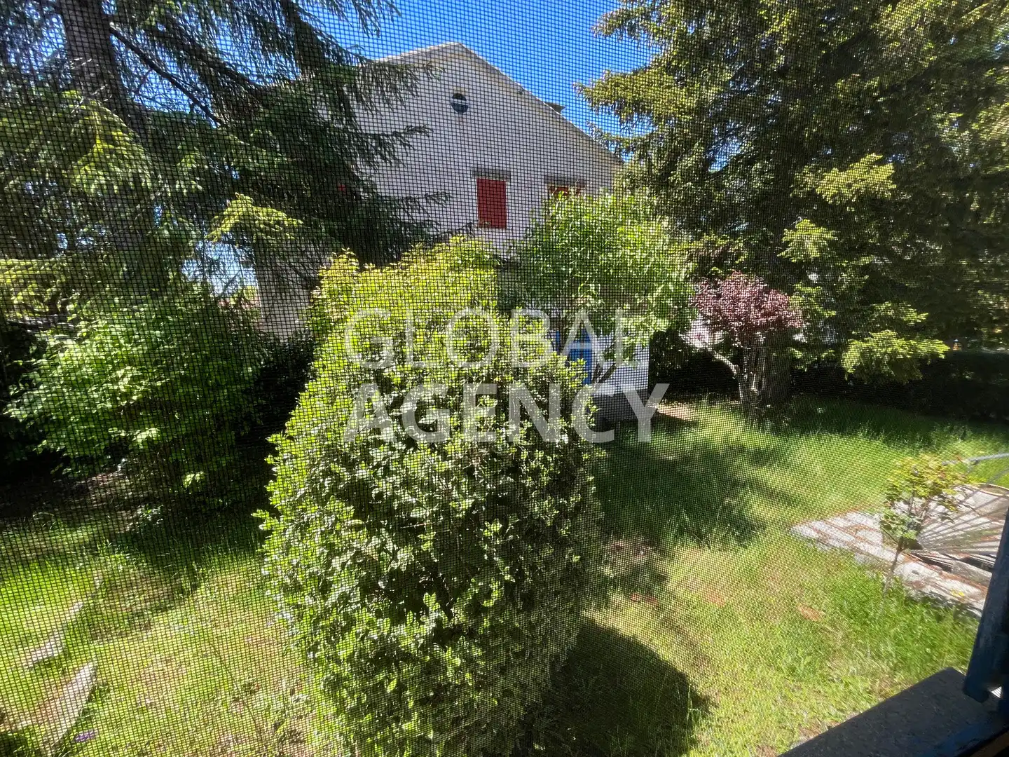 Haus oder Chalet zum Verkauf in Herradón de Pinares mit Heizung, Privatgarten und Terrasse