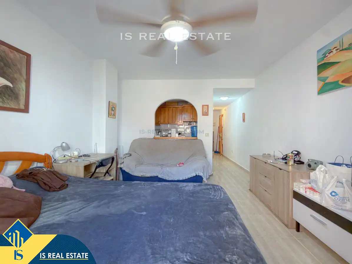 Study for sale in Torrevieja  with Heating, Terrace and Furnished