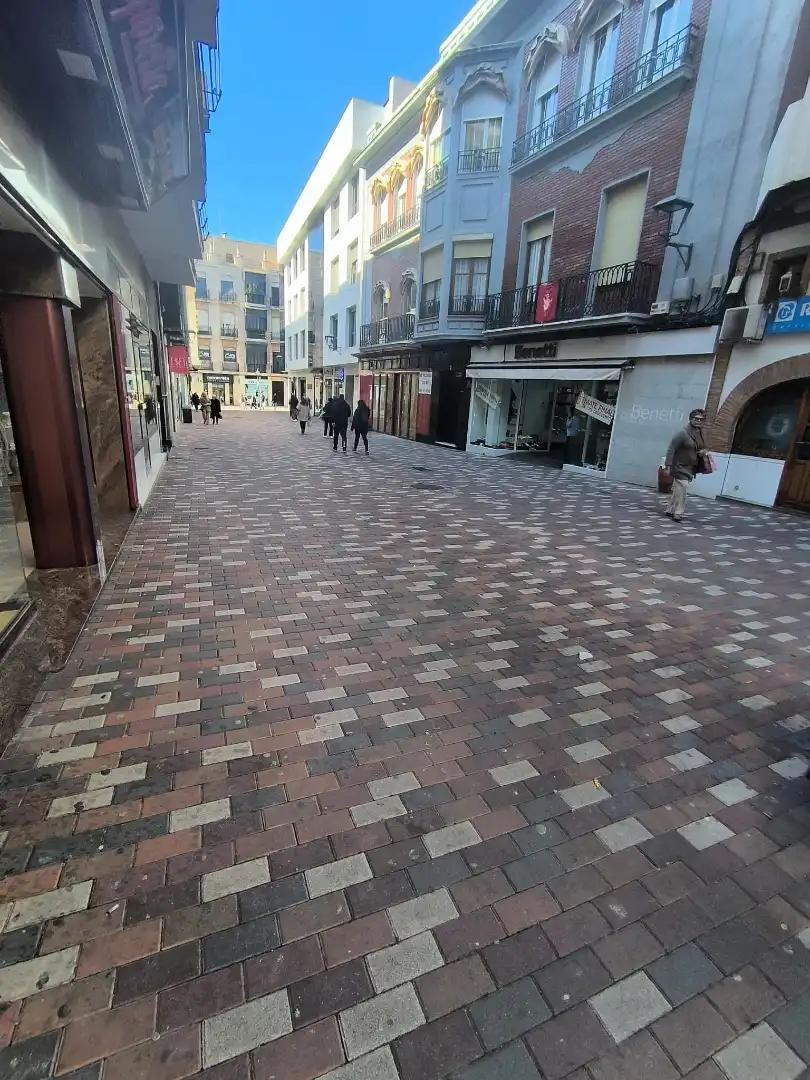 Business premises to rent in Calle Cruz, imagen 2