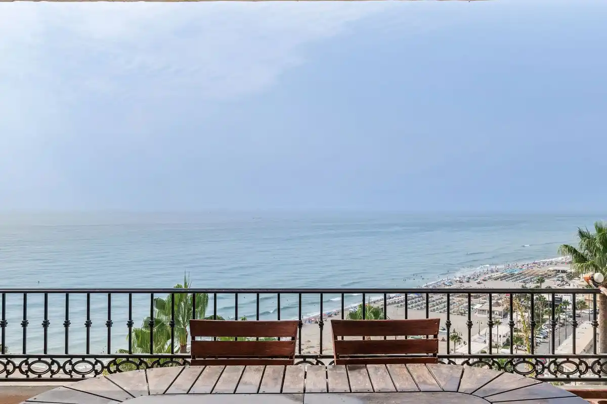 Terraza de Apartamento en venta en Torremolinos con Aire acondicionado, Terraza y Piscina comunitaria