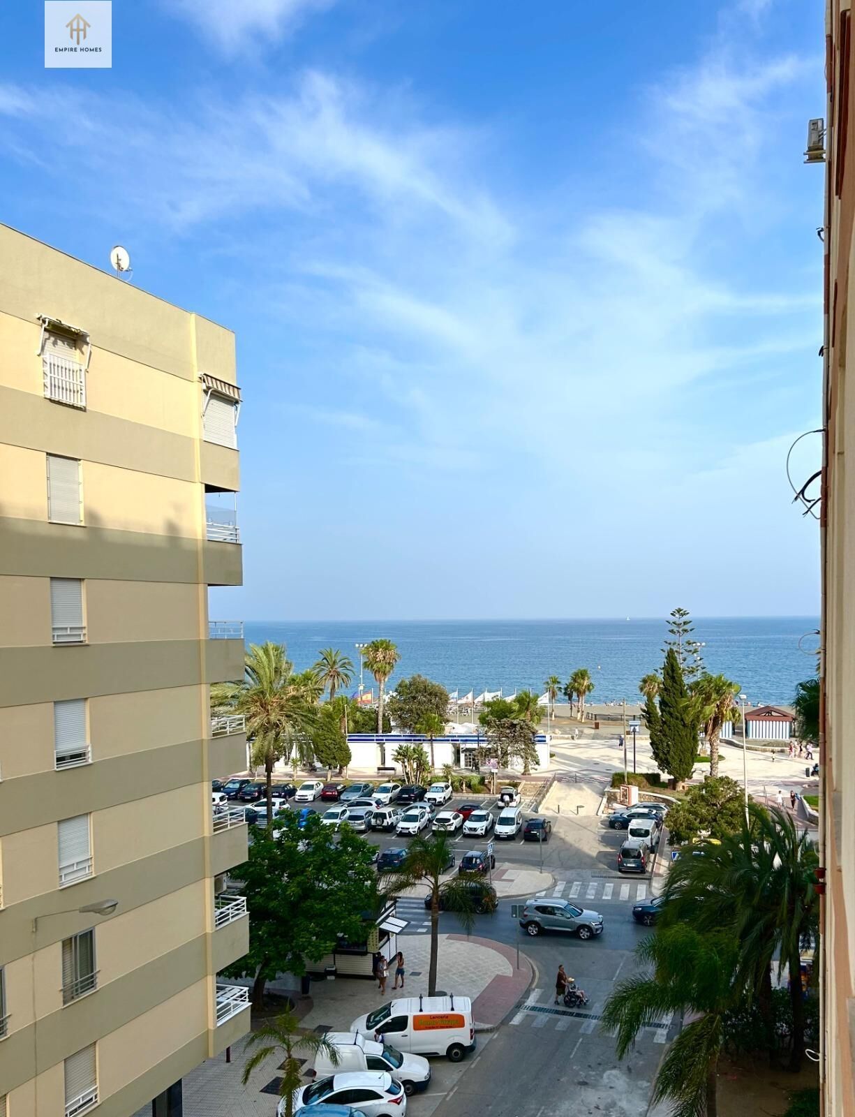 Vista exterior de Piso de alquiler en Vélez-Málaga con Terraza