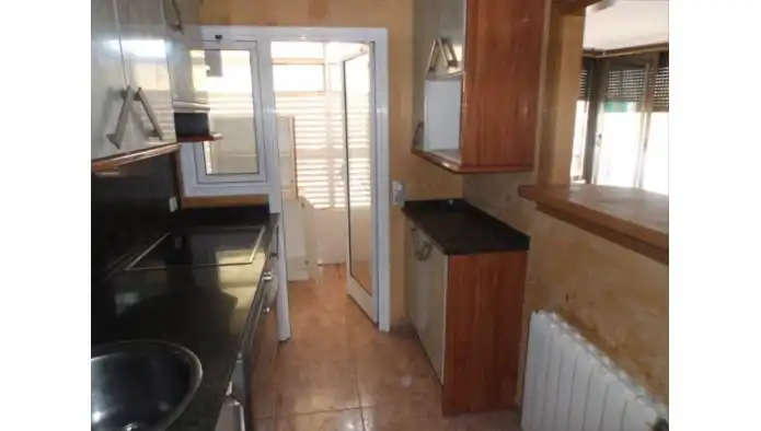 Küche von Wohnung zum Verkauf in Vilanova i la Geltrú mit Balkon