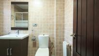 Bathroom of Single-family semi-detached for sale in Huétor Vega  with Air Conditioner, Terrace and Swimming Pool