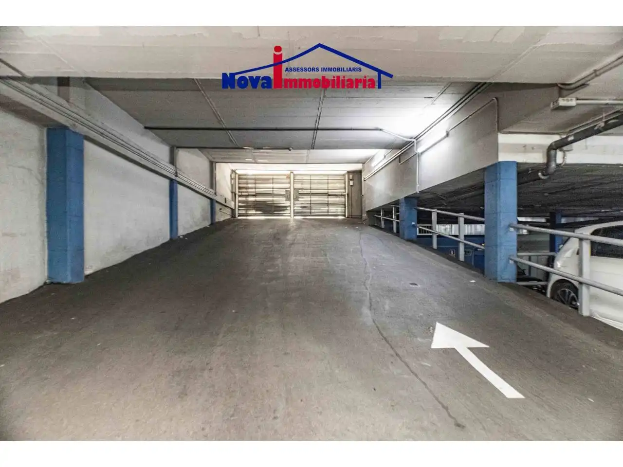 Parking with lift for sale in Calle Carles Altés, imagen 8
