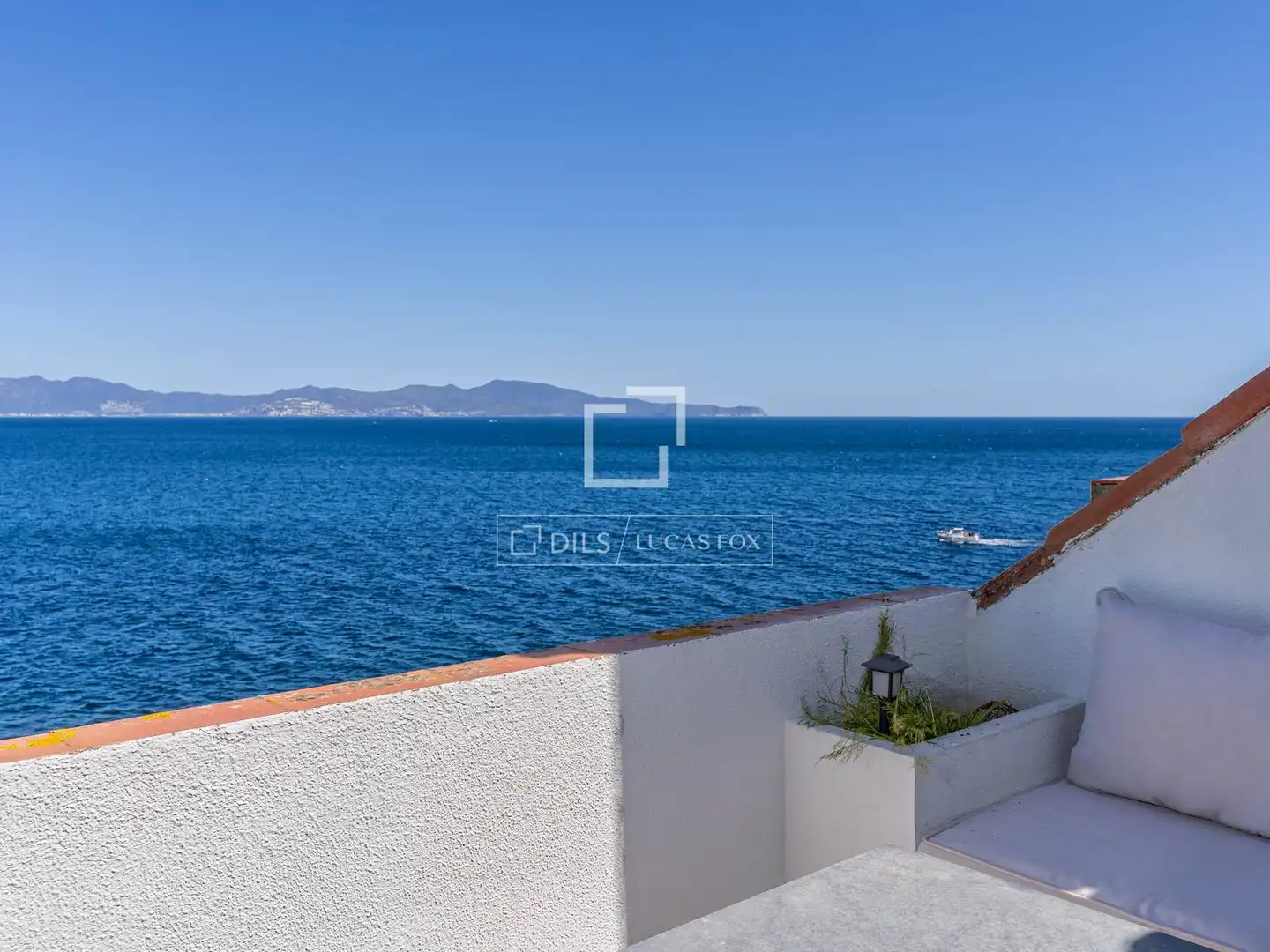 Terraza de Piso en venta en L'Escala con Calefacción, Terraza y Trastero