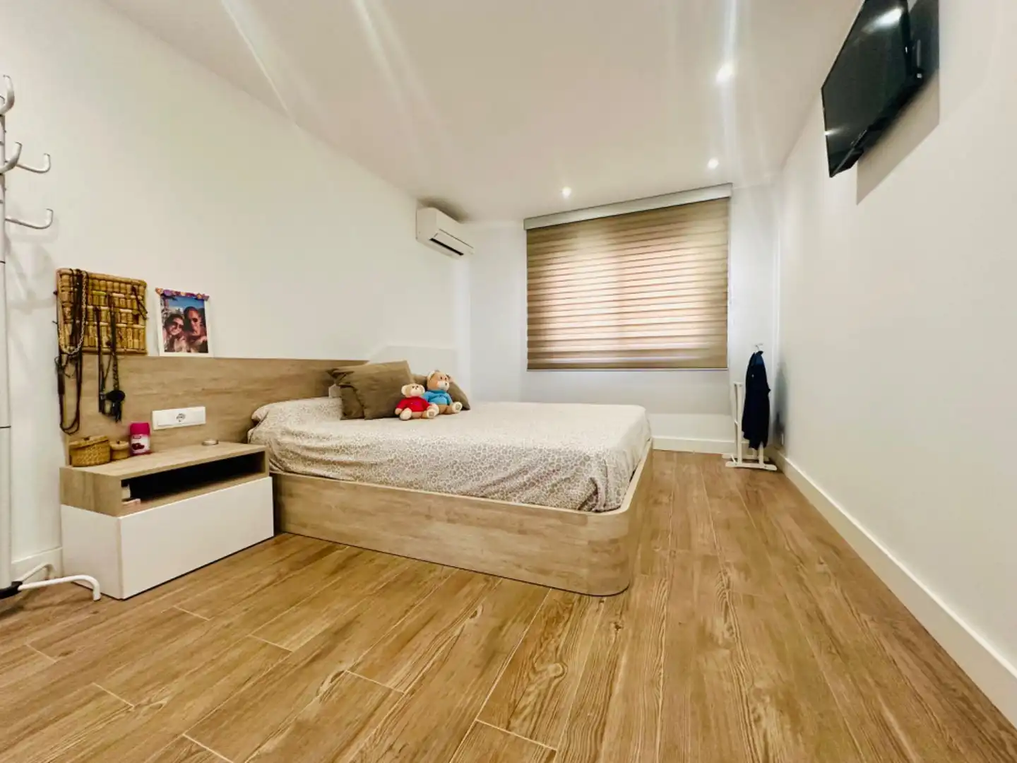 Bedroom of Houses for sale in Alcanar  with Air Conditioner, Private garden and Parquet flooring