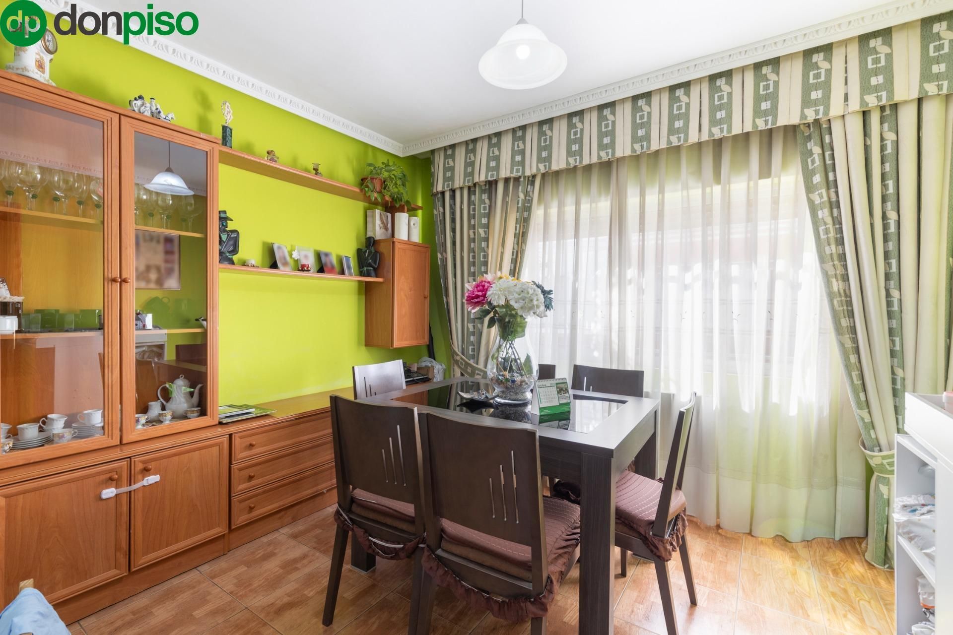 Comedor de Casa adosada en venta en Armilla con Aire acondicionado, Calefacción y Terraza