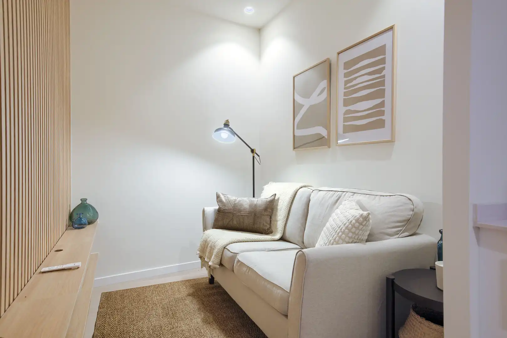 Sala d'estar de Pis de lloguer en  Madrid Capital amb Calefacció i Balcó