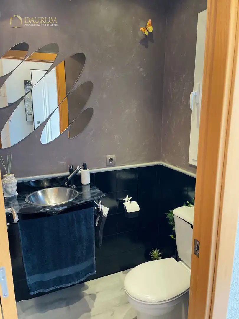 Bathroom of Detached homes for sale in Umbrete  with Air Conditioner, Heating and Terrace