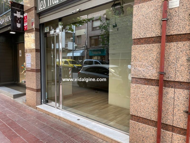 Local de alquiler en Carrer de Barcelona, 31, Balaguer