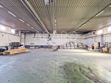 Industrial building to rent in Calle Antonio Gaudí