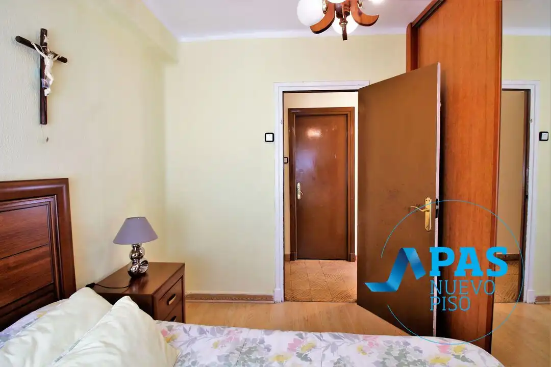 Habitación de Piso en venta en Santander con Calefacción