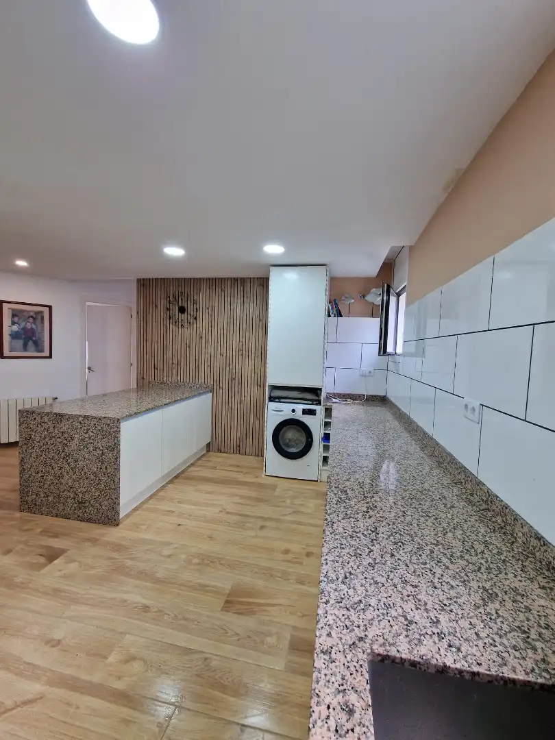 Piso con terraza en venta en Carrer de la Selva, imagen 27