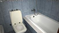 Bathroom of Flat for sale in Fisterra