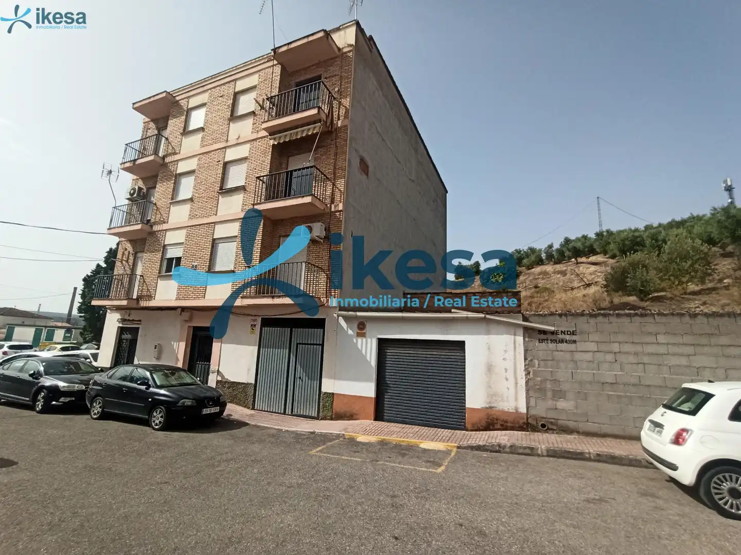 Vista exterior de Pis en venda en Linares