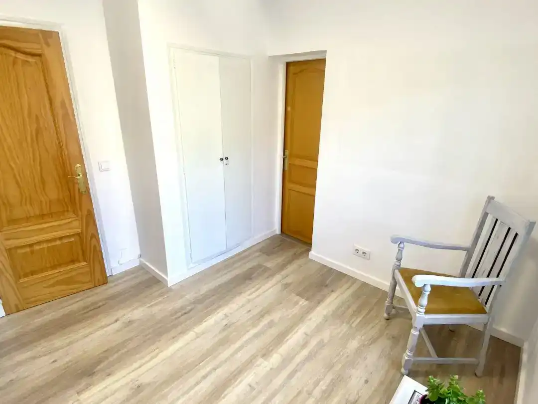 Bedroom of Flat for sale in Roses  with Air Conditioner
