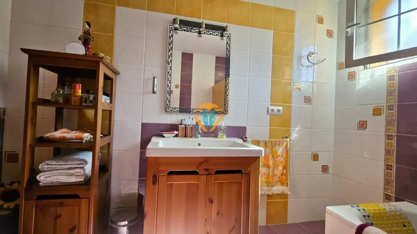 Bany de Casa o xalet en venda en Finestrat amb Calefacció, Jardí privat i Terrassa