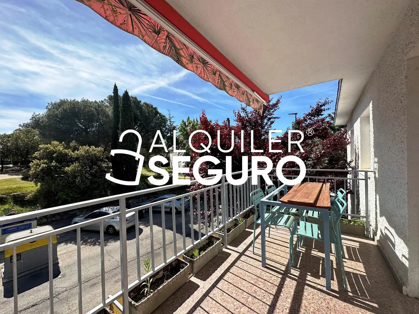 Vista exterior de Piso de alquiler en Alpedrete con Calefacción, Piscina y Amueblado