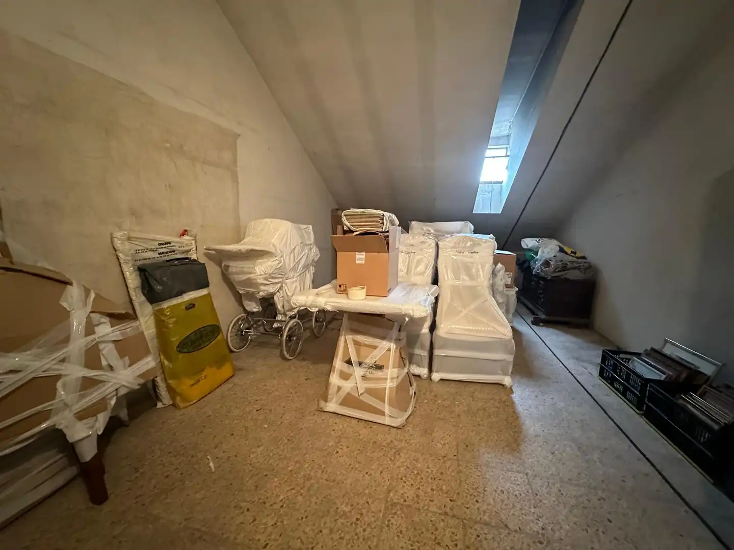Flat for sale in Madrid  with Parquet flooring, Terrace and Storage room