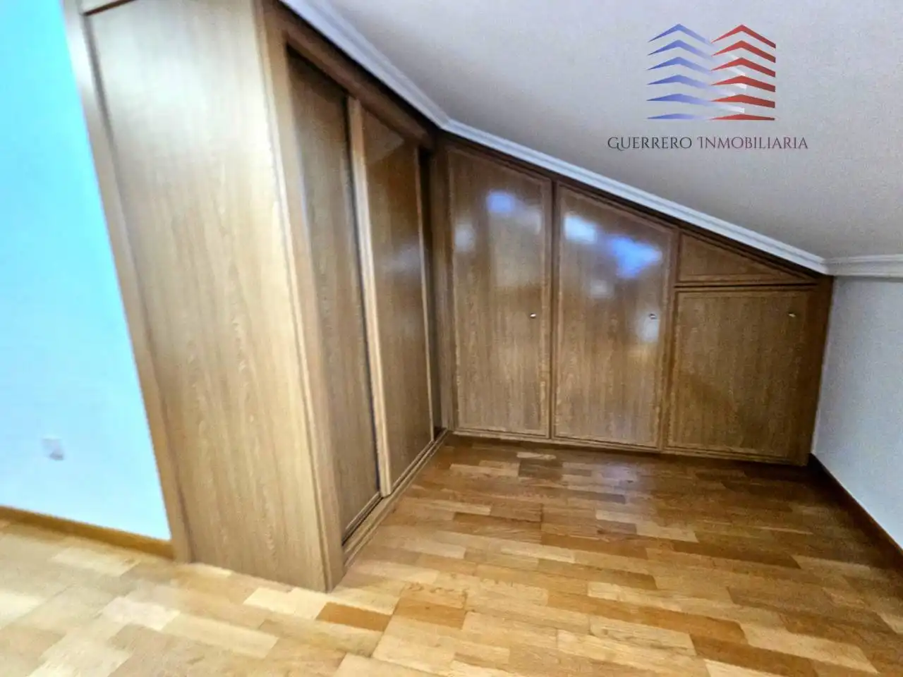 Maisonette zur Miete in Ourense Capital  mit Heizung, Parkett und Möbliert