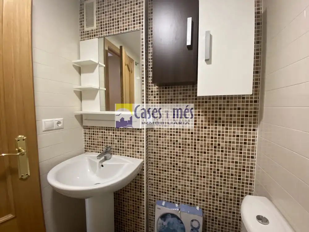 Bathroom of Flat for rent in Rafelbuñol / Rafelbunyol, Valencia