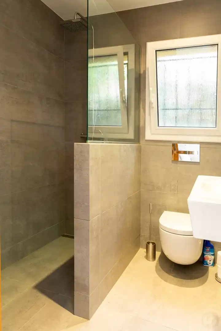 Baño de Casa adosada en venta en Begur con Calefacción, Trastero y Piscina