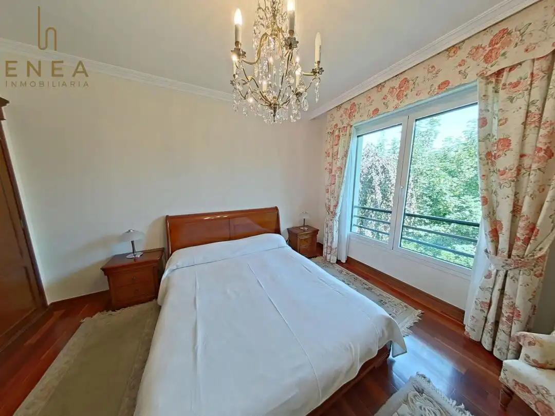 Habitación de Casa o chalet en venta en Vitoria - Gasteiz con Calefacción, Jardín privado y Trastero