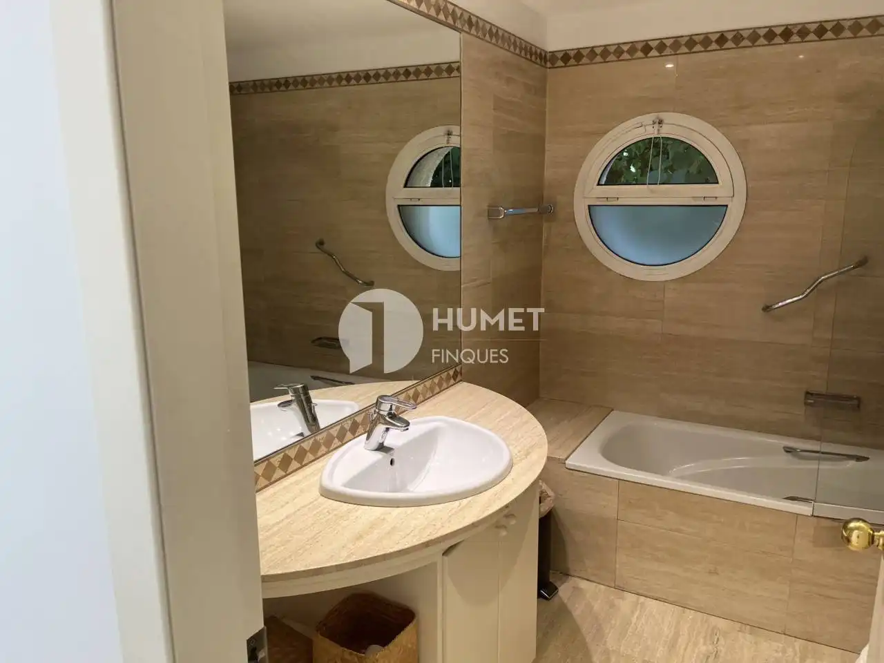 Flat for rent in Pasaje DEL CARME, Centre - Estació