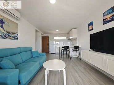 Piso con balcón en venta en Calle BELLASOMBRA