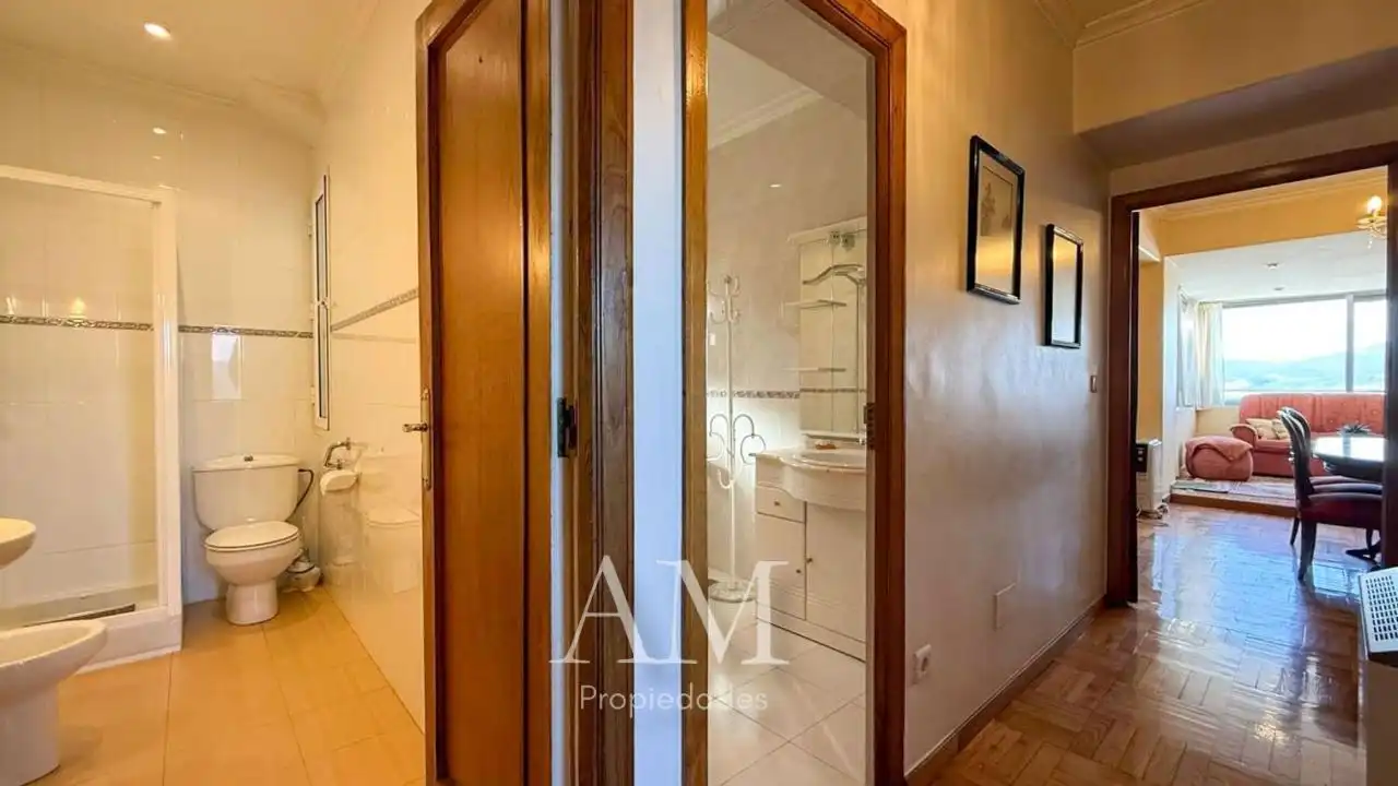 Piso con ascensor en venta en Calle Venezuela, imagen 33