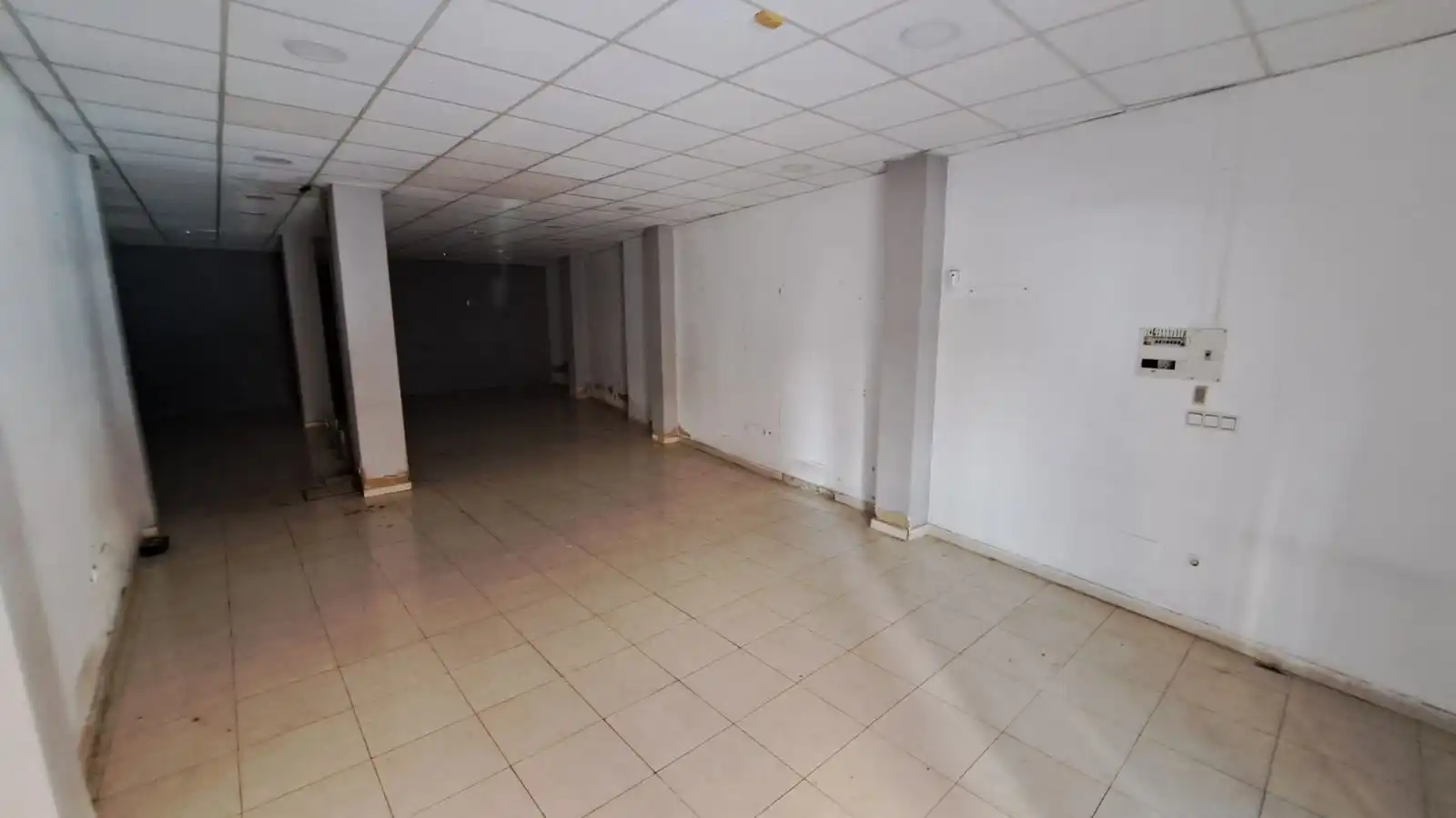 Business premises for sale in C/ Nicolás Orta, imagen 5
