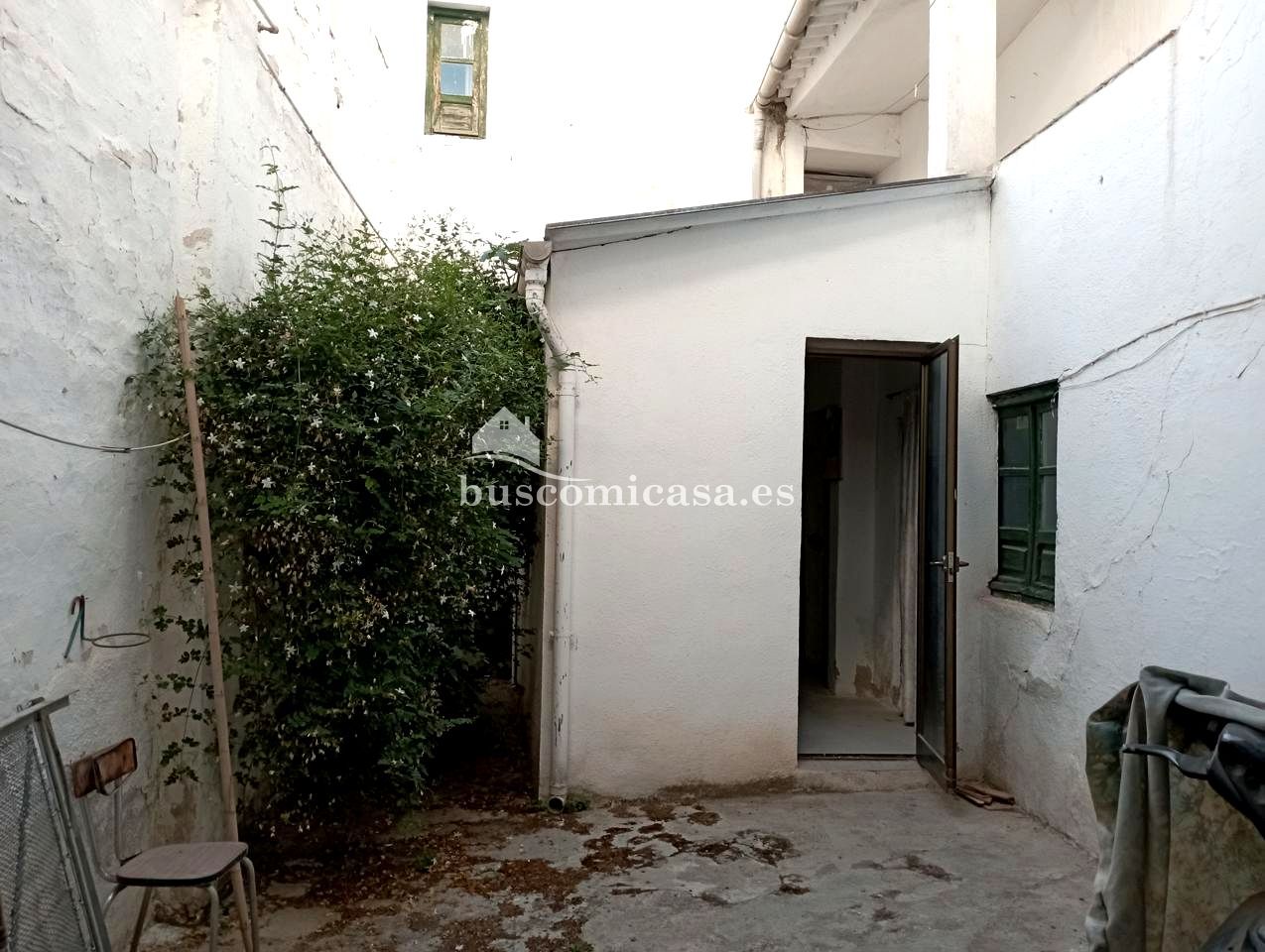 Casa adosada en venda en  Jaén Capital