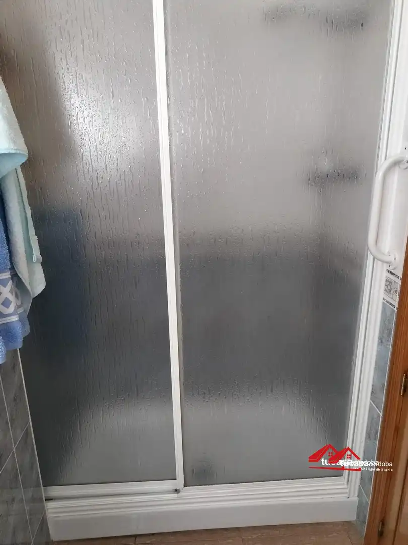 Bathroom of Flat for sale in Córdoba  with Air Conditioner and Balcony