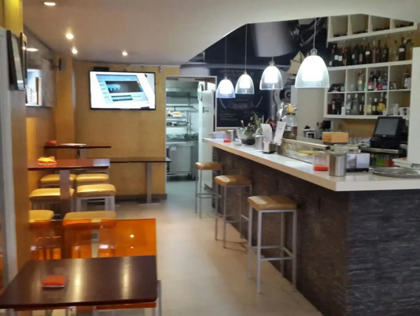 Local de lloguer en Avilés
