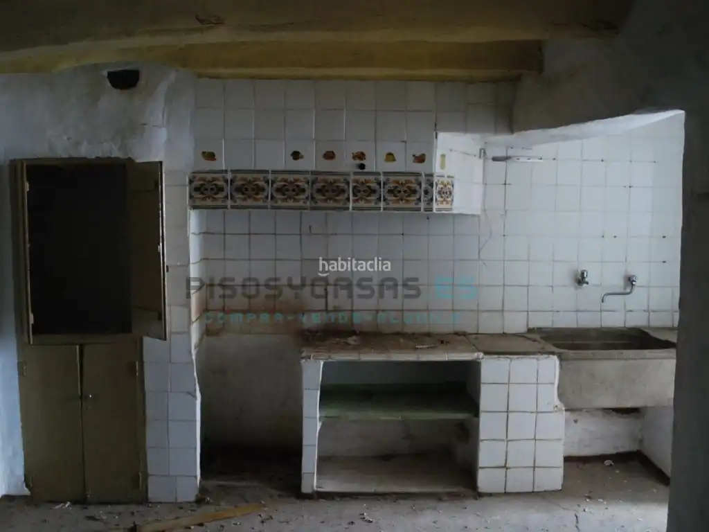 Kitchen of Houses for sale in Gestalagar