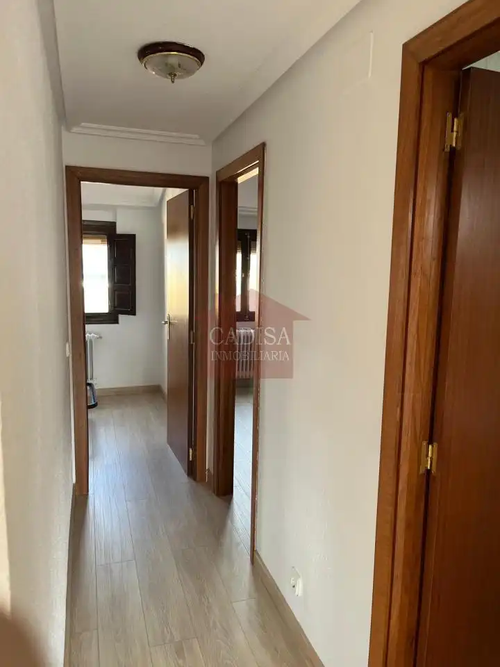 Piso en venta en Ledesma con Calefacción y Balcón