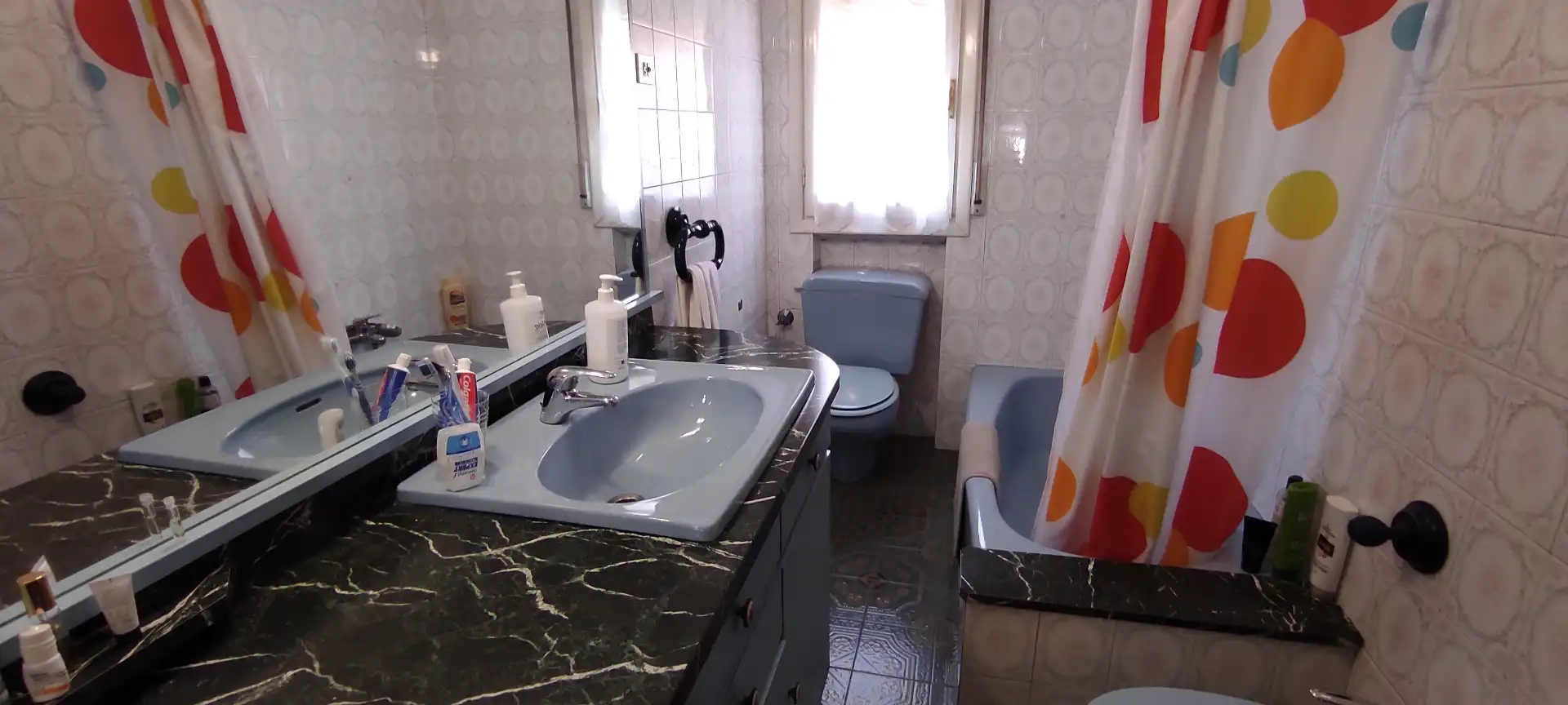 Bathroom of Houses for sale in Valle de Trápaga-Trapagaran  with Heating, Terrace and Storage room